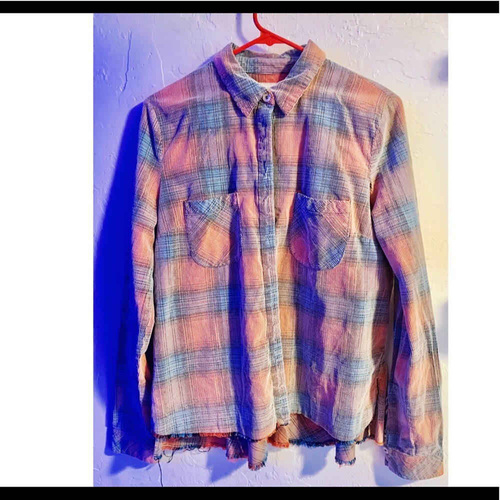 FREE PEOPLE button up flannel w/ flared back